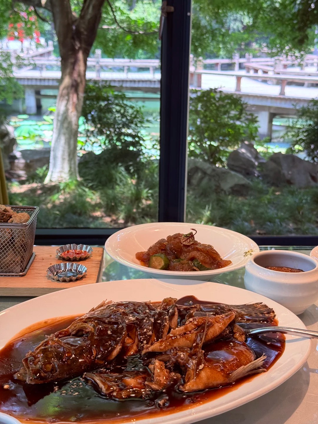 Cá giấm Tây Hồ